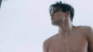 Eva Lobau nude - Einsamkeit und Hump und Mitleid (2017) Explicit Nudity Sex