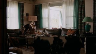 Fernanda Diniz fantastic - Berlin Station (2017) (Season2, Episode2)