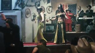 Sienna Miller, Golshifteh Farahani Gorgeous - Just like a chick (2012)