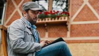 Emily Cox naked - Masturbates s03e09 (2019)