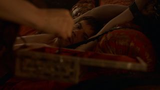 Carice Van Houten GAME OF THRONES (S03 E08)