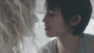 Nanda Costa, Ana Canas nude -  Eu Amo Voce (2018)