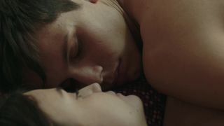 Viviana Aprea naked - La paranza dei bambini (2019)