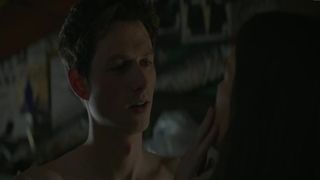 Valentine Catzeflis naked – Voir le jour (2017)