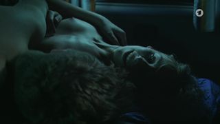 Maj-Britt Klenke - Das freiwillige Jahr (2020) Nude actress