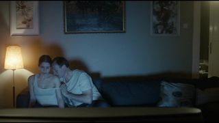 Tereza Vitu nude - Bez doteku (2013)