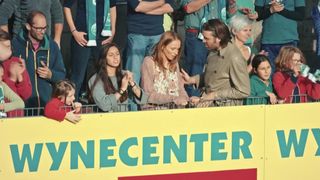 Eliane Iten, Simone Kern naked - Flitzer (2017)