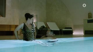 Emily Cox sexy - Tatort e1079 (2019)