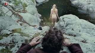 Isild Le Besco - Au fond des bois (2010)