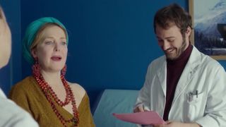 Agnes Soral naked, bra-less in TV flash 'HP'