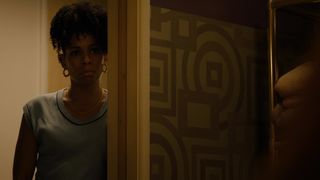 Judith Scott naked - Snowfall s03e01 (2019)