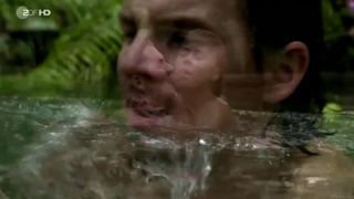 Isabell Gerschke nackt- Fluss des Lebens - Verloren am Amazonas (2013)