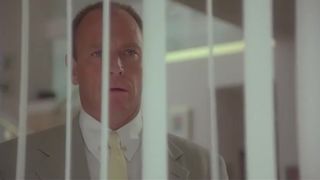 Linda Hoffman Nude - The Dentist (1996)