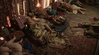 Heather Graham super hot - Get Shorty s03e07 (2019)