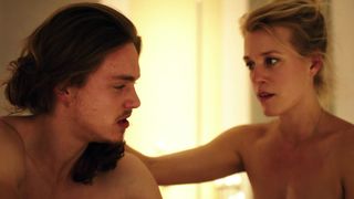 Emmeli Stjarnfeldt nude - Surrogate s01e05-06 (2017)