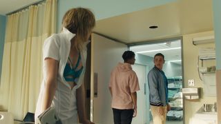 Gaite Jansen, Carla Gugino, Alice Haig naked - Jett s01e04 (2019)