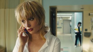 Gaite Jansen, Carla Gugino, Alice Haig naked - Jett s01e04 (2019)