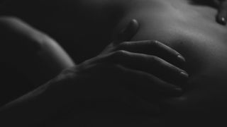 Jessy Moravec nude - Lasst die Alten sterben (2017)