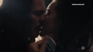 Maddison Jaizani naked - Versailles s03e06 (2018)