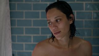 Mishel Prada, Maria-Elena Laas naked - Vida s02e02 (2019)