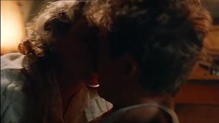 Kylie Minogue - Celebirty Naked scene