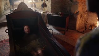 Charlotte Expect nude - The Spanish Queen s01e01 (2019)