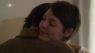 Katharina Nesytowa naked - Der Bergdoktor s12e08 (2019)