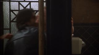 Diane Lane nude - Unfaithful (2002)