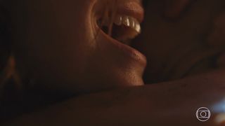 Debora Bloch nude - Segunda Chamada s01e04 (2019)