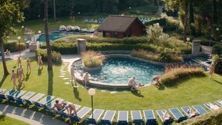 Sofia Leboutte, Sylvia Dierckx naked - Vihta (2018)