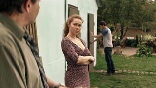 Ekaterina Guseva - Vhodya v dom oglyanis s01e01 (2019)