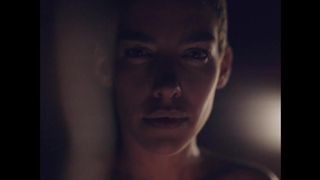 Alina Sueggeler nude - Frida Gold - Langsam (2016)