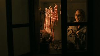 Simona Stoicescu, Ioana Barbu nude - Daca Bobul nu Moare (2010)