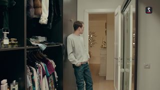 Darya Moroz nude - Soderzhanki s01e01 (2019)