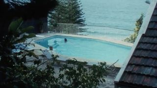 Deborah Coulls Nude - Doll Linger Dead (AU 1981)