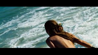 Livia De Bueno Nathalia Dill Paraísos Artificiais (2012) (Paradise)