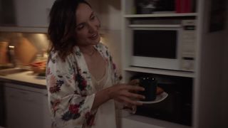 Nathalie Odzierejko naked - Sam-s03e02e06 (2019)