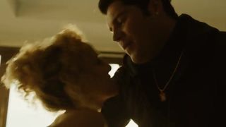 Elena Starace Naked - Gomorra s01e05 (2014)