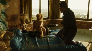 Elena Starace Naked - Gomorra s01e05 (2014)