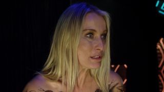 Sadie Katz naked - Soiree Bus to Hell (2017)