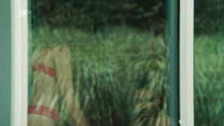 Svenja Jung - Die Chefin s10e05 (2019)