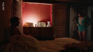 Lola Creton nude - Devoilees (2018)