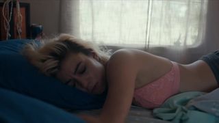 Noee Abita, Alba Gaia Bellugi - Une ile s01e01-02 (2019) Censorship nude scenes