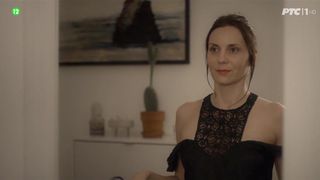 Marija Skaricic nude - Grudi s01e01 (2018)