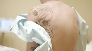 Lady Gaga nude - Gaga 5 Sole 2 (2017)