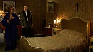 Diane Kruger sexy - Whatever You Say (Mon idole 2002)