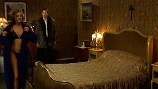 Diane Kruger sexy - Whatever You Say (Mon idole 2002)