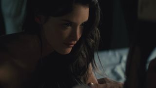 Charlotte Le Bon warm - Le Grand Mechant Loup