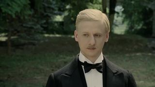 Julia Jentsch, etc Nude - I Complied the King of England (2006)