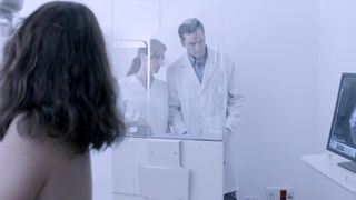 Penelope Cruz naked - Ma Ma (2015)